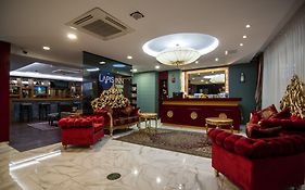 Lapis Inn Hotel & Spa